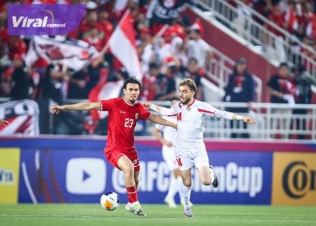 Pemain naturalisasi Nathan Tjoe-A-On yang akhirnya diizinkan klubnya SC Heerenveen untuk kembali memperkuat tim U-23 Indonesia di Piala Asia U-23 2024. Foto : pssi
