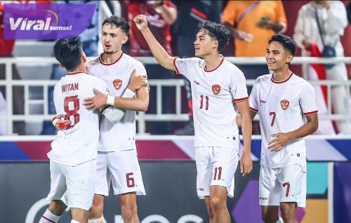 Penyerang Timnas Indonesia U-23 Rafael Struick selebrasi usai mencetak gol ke gawang Korea Selatan U-23. Foto : afc