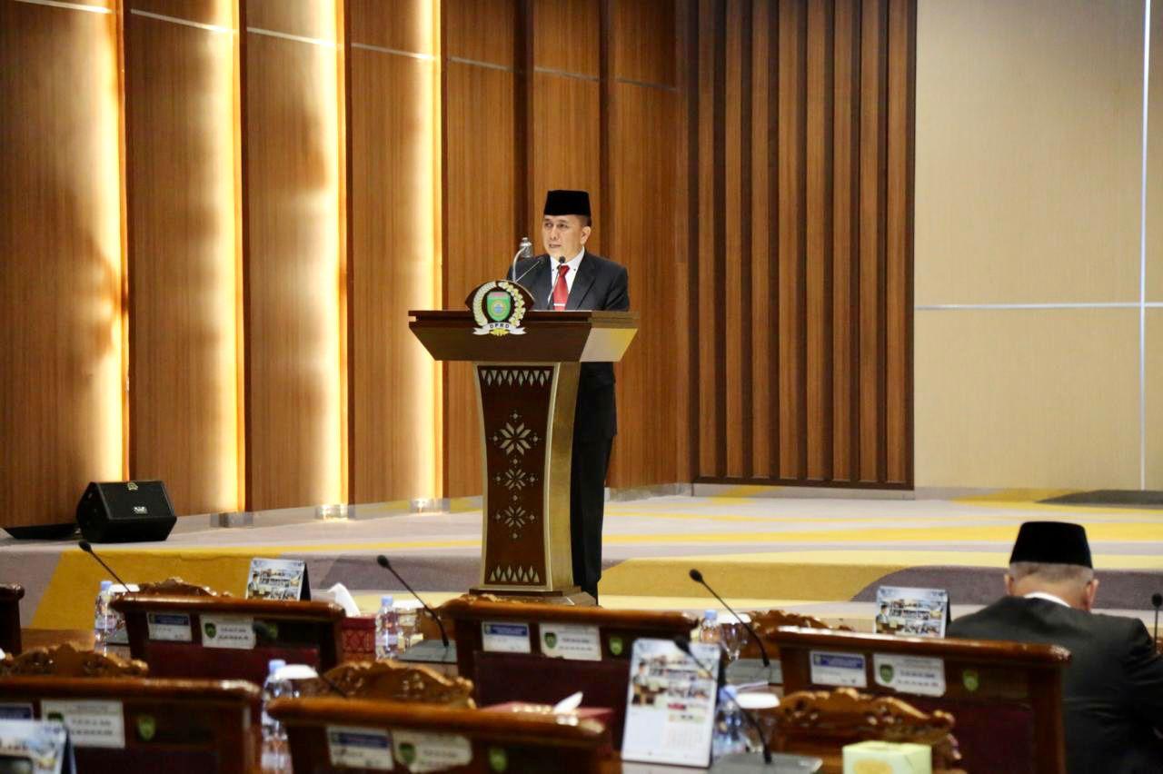 DPRD Provinsi Sumsel Dapat Menerima Jawaban Gubernur Atas Pandangan Umum Fraksi dan Bentuk Pansus Bahas 6 Raperda. Foto : viralsumsel.com/ril