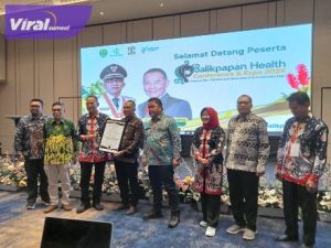 Inovasi 'Jago Nenek Kite' Bawa Muba Raih Penghargaan Asosiasi Dinas Kesehatan di Tahun 2024. Foto : viralsumsel.com/dev
