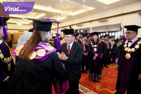 Pj Gubernur Agus Fatoni Harapkan para Alumni Universitas Bidar Berkontribusi bagi Kemajuan Daerah. Foto : viralsumsel.com/win