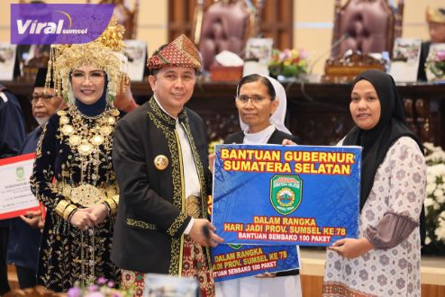 Pj Gubernur Agus Fatoni Maknai Momentum HUT Provinsi Sumsel ke-78 Tahun dengan Berbagi. Foto : viralsumsel.com/win