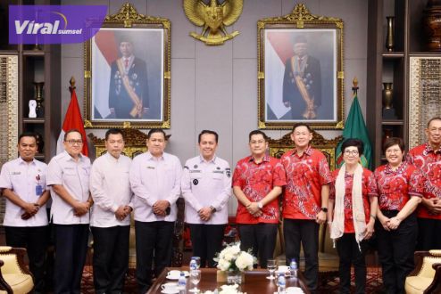 Pj Gubernur Agus Fatoni Minta PSMTI Sumsel Lebih Aktif, Berkontribusi dalam Pembangunan Daerah. Foto : viralsumsel.com/win