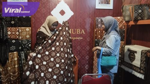 Eksis di Expo HUT ke-44 Dekranas, Stan Gambo Muba Jadi Pusat Perhatian. Foto : viralsumsel.com/dev