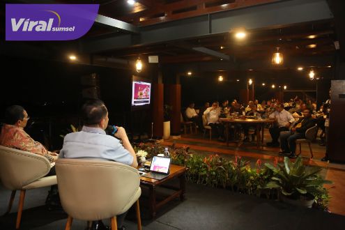 Pj Gubernur Agus Fatoni Jadi Pemateri, Ingatkan Pentingnya Peningkatan Kapasitas SDM di Lingkup Pemkab Sumedang. Foto : viralsumsel.com/win