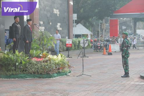 Dengan Bertemakan "Bangkit untuk Indonesia Emas", Pj Sekda Palembang Pimpin Langsung Upacara Harkitnas ke-116. Foto : viralsumsel.com/nto