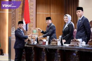 DPRD Provinsi Sumsel dan Gubernur Sepakati 3 Raperda dan 3 Raperda Perpanjangan Waktu Pembahasan. Foto : viralsumsel.com/ril