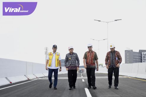 Pj Gubernur Agus Fatoni Umumkan Flyover Sekip Ujung Bakal Dibuka untuk Umum . Foto : viralsumsel.com/win