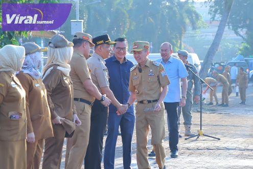 Tegang Usai Apel Gabungan di BKB, Ratu Dewa Panggil 25 ASN. Foto : viralsumsel.com/dev