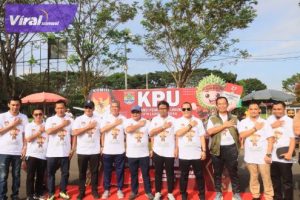 KPU Gelar Jalan Sehat dan Peluncuran Aplikasi Pemilukada Serentak 2024. Foto : viralsumsel.com/min