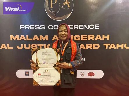 Lurah Mangga Besar Prabumulih Lolos Seleksi Nasional Paralegal Justice Award 2024. Foto : viralsumsel.com/ril