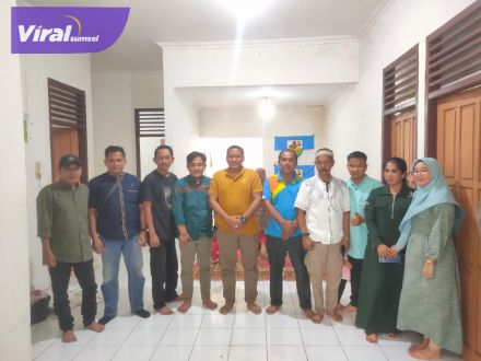 Dandim 0404 Muara Enim Sambangi Sekretariat DPD KNPI Di Jalan Beringin