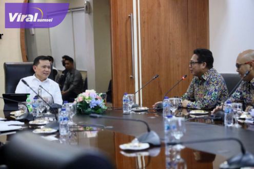 Bertemu Kepala BBWSS VIII, Pj Gubernur Elen Setiadi Harapkan Proyek Strategis di Sumsel Segera Dituntaskan. Foto : viralsumsel.com/win