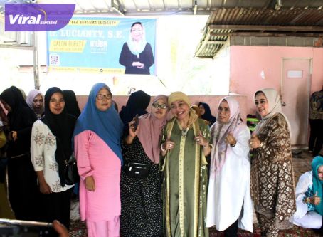 Calon Bupati Muba Hj Lucianty Dengarkan Keluhan Masyarakat Babat Supat. Foto : viralsumsel.com