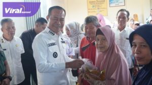 Gerakan Pangan Murah dan Pasar Murah di Kelurahan Gunung Ibul Barat. Foto : viralsumsel.com/man