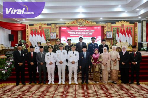 Pj Gubernur Sumsel Elen Setiadi Lantik Tiga Penjabat Bupati Sekaligus. Foto : viralsumsel.com/win
