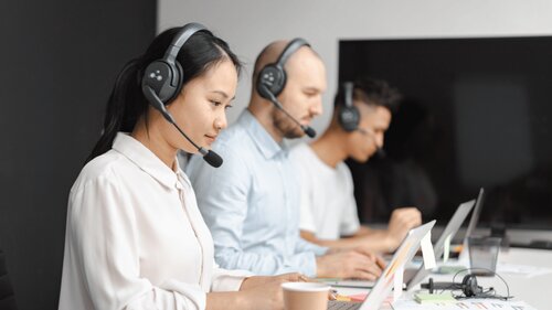 Ilustrasi CRM Call Center, Barantum.com. Foto: viralsumsel.com