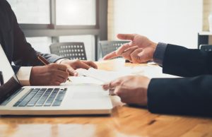 Industri dengan Potensi Investasi Tinggi di Indonesia. Foto : viralsumsel.com