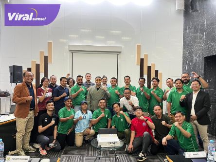Local Organizing Committee's (LOC) Refreshment jelang kompetisi Liga 2 2024/2025 di Jakarta. Foto : mosfc