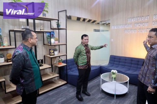 Pj Gubernur Elen Setiadi Meresmikan Sekretariat Bersama Pengembangan Ekonomi dan Keuangan Daerah Provinsi Sumsel. Foto : viralsumsel.com /win