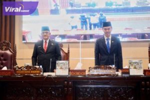 Sekda Sumsel Edward Candra Sampaikan Jawaban Gubernur Terhadap Pandangan Umum Fraksi Terkait Pembahasan  APBD Perubahan Provinsi Sumsel Ta 2024. Foto : viralsumsel.com /win