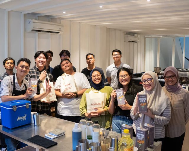 Arummi Artistry, Dorong Para Barista Berani Bereksplorasi dengan Susu Nabati. Foto : viralsumsel.com