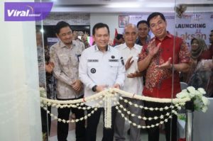 Dekatkan Pelayanan Publik Kepada Masyarakat, Pj Gubernur Elen Setiadi Launching Laksan di PS Mall. Foto : viralsumsel.com /win