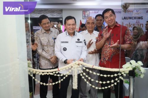 Dekatkan Pelayanan Publik Kepada Masyarakat, Pj Gubernur Elen Setiadi Launching Laksan di PS Mall. Foto : viralsumsel.com /win