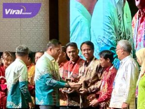 PSR di OKI Terluas di Indonesia, PJ Bupati Terima Anugerah Perkebunan. Foto : viralsumsel.com /zep