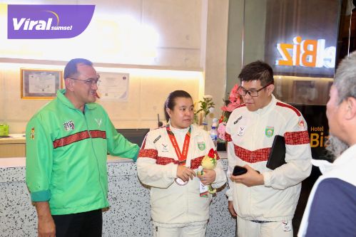Koleksi 51 Medali PON XXI Aceh-Sumut, Sekda Edward Candra Apresiasi Perjuangan Atlet Kontingen Sumsel. Foto : viralsumsel.com /win