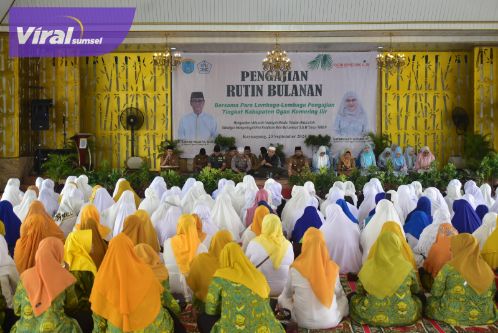 Pengajian Rutin Bende Seguguk Pererat Persatuan Jelang Pilkada Serentak 2024. Foto : viralsumsel.com /win