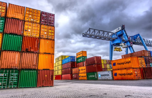Peran Perusahaan Pengiriman Barang dalam Rantai Pasokan Global Saat Ini. Foto : viralsumel.com