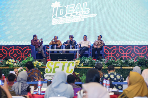 Apresiasi Kolaborasi INOTEK, Sampoerna dan BRIN, Sandiaga Uno Minta UMKM Manfaatkan Peluang Ekonomi Digital. Foto : viralsumsel.com