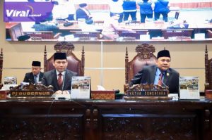 Pj Gubernur Elen Setiadi Hadiri Paripurna Penetapan Ketua dan Wakil Ketua Definitif DPRD Provinsi Sumsel Masa Jabatan 2024-2029 . Foto : viralsumsel.com /win