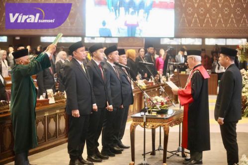 Hadiri Pelantikan Pimpinan DPRD Provinsi Sumsel, Pj Gubernur Elen Setiadi Ungkapkan 7 Kegiatan Prioritas. Foto : viralsumsel.com /win