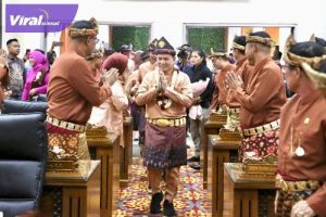 Hadiri HUT ke-23 Kota Prabumulih, Pj Gubernur Elen Setiadi Ingatkan 7 Program Prioritas Sumsel . Foto : viralsumsel.com /win