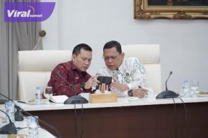 Pj Gubernur Sumsel Elen Setiadi Terima Audiensi Pj Walikota Palembang Bahas Dukungan Penataan Kota Palembang . Foto : viralsumsel.com /ril