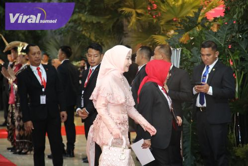 Amaliah Sobli Anggota DPD RI yang juga Anggota MPR RI hadiri pelantikan Presiden dan Wakil Presiden, Prabowo Subianto dan Gibran Rakabumi Raka. Foto : viralsumsel.com/ril