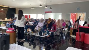 Tingkatkan Kapasitas Digital UMKM Perempuan, Indigo dan Komunitas Usaha Perempuan Adakan Workshop AI dan Media Sosial. Foto: viralsumsel.com