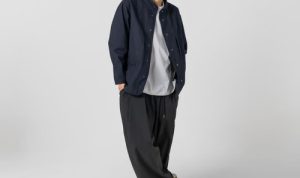 Apparel Casual untuk Mahasiswa: Tampil Trendi dan Nyaman dengan Produk Bodypack. Foto : viralsumsel.com Apparel Casual untuk Mahasiswa: Tampil Trendi dan Nyaman dengan Produk Bodypack. Foto : viralsumsel.com