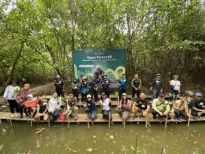 LindungiHutan Gelar Open Forest #2 di Kawasan Ekosistem Mangrove Pantai Indah Kapuk. Foto : viralsumsel.com