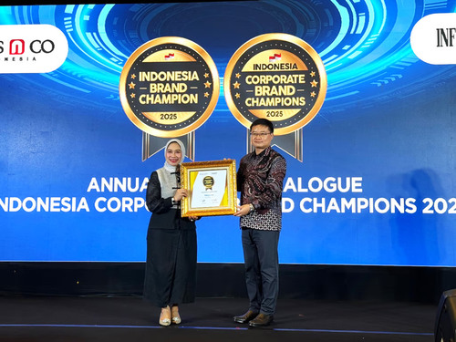 Hisense Meraih Penghargaan Brand Champion of the Year di Ajang Indonesia Brand Champion 2025. Foto: viralsumsel.com