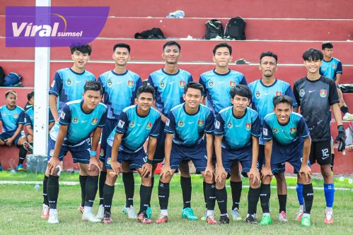 Starting eleven Persipra Prabumulih pada laga uji coba jelang Liga 4 2024/2025. Foto : viralsumsel.com /asa