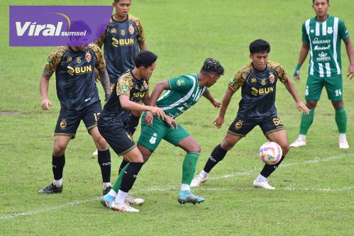 Pertandingan Sriwijaya FC vs PSMS Medan di Stadion Baharuddin Siregar, Deli Serdang, Sumatera Utara (sumut), Sabtu (11/1/2025) sore. Foto : mosfc
