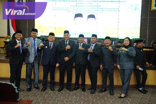 DPRD Muba Umumkan Penetapan Toha-Rohman Sebagai Bupati dan Wakil Bupati Muba Terpilih 2025–2030. Foto : viralsumsel.com /dev