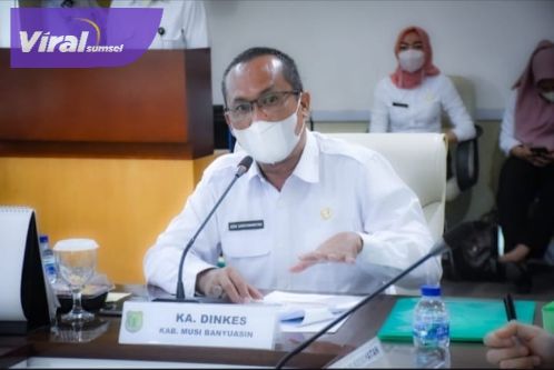 Kepala Dinas Kesehatan Muba dr H Azmi Dariusmanyah. Foto : viralsumsel.com /dev