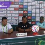 Asisten Pelatih Sriwijaya FC, Amirul Mukminin, dalam,sesi jumpa pers jelang lawan PSMS Medan. Foto : mo sfc