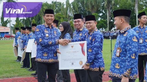 Pj. Bupati OKI Apresiasi OPD Berkinerja Baik di 2024. Foto : viralsumsel.com /zep