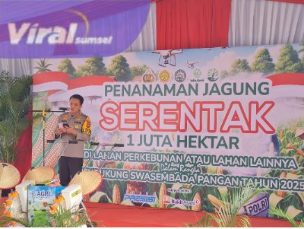 Sinergi dengan Polres Muara Enim, Bukit Asam (PTBA) Turut mendukung penanaman Jagung serentak. Foto : viralsumsel.com 