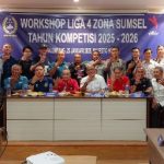 Perwakilan 11 klub klub peserta Liga 4 Zona Sumsel bersama Asprov PSSI Sumsel usai workshop Liga 4 Zona Sumsel. Foto : viralsumsel.com /asa